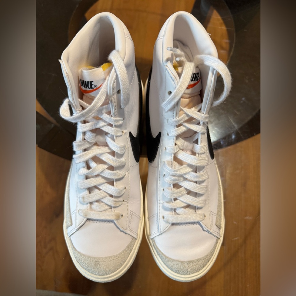 Nike high top Blazers, women's size 8, like new!